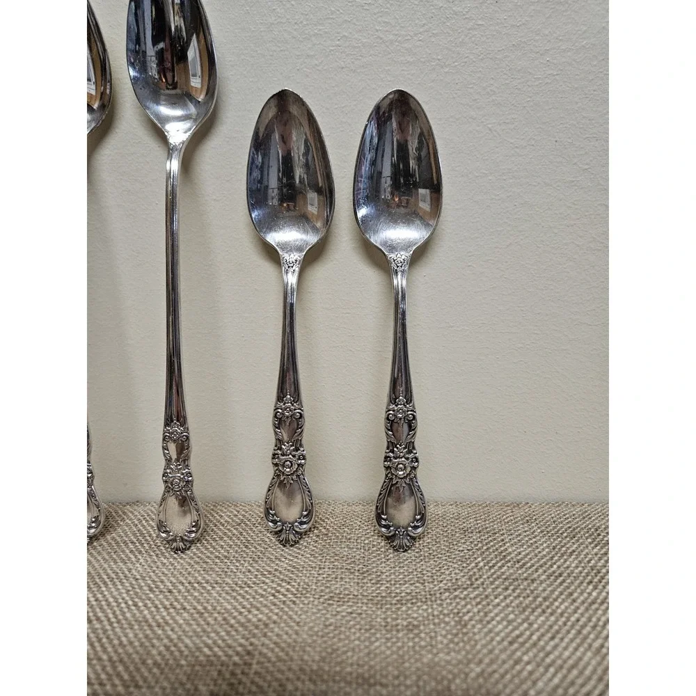 Rogers Bros 1847 Heritage IS 6 Teaspoons & 2 Dinner Spoons